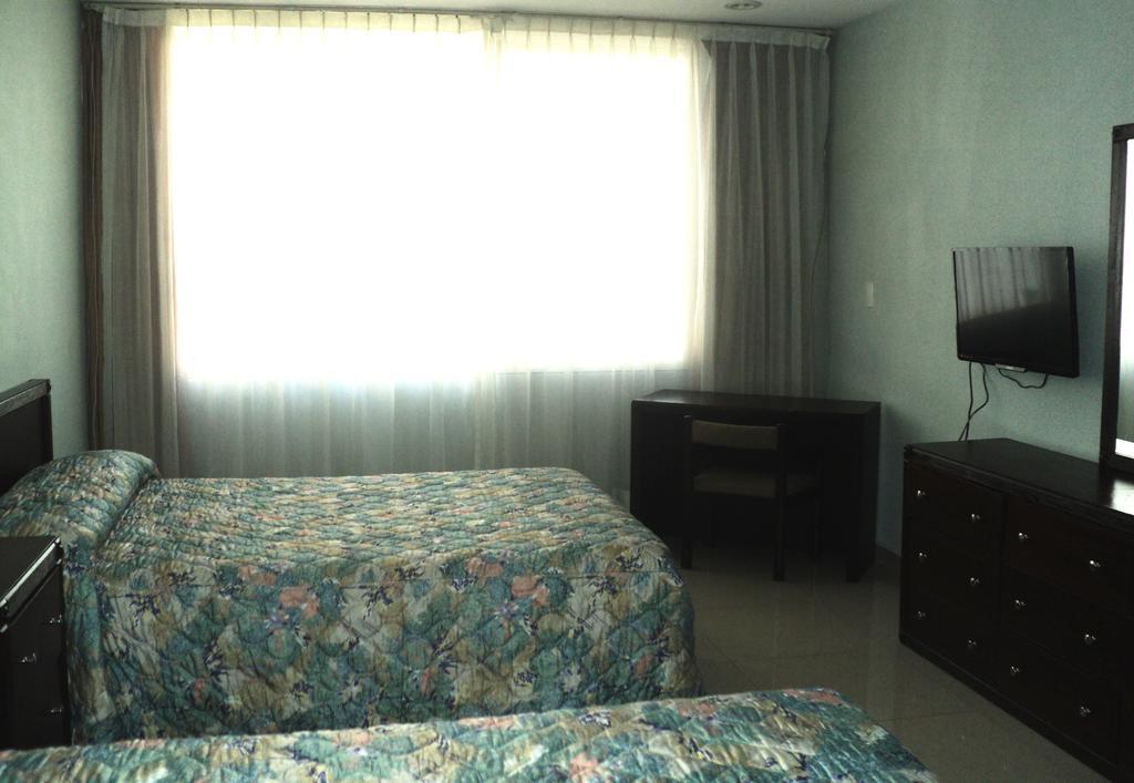 Hotel Mary Celaya  Værelse billede