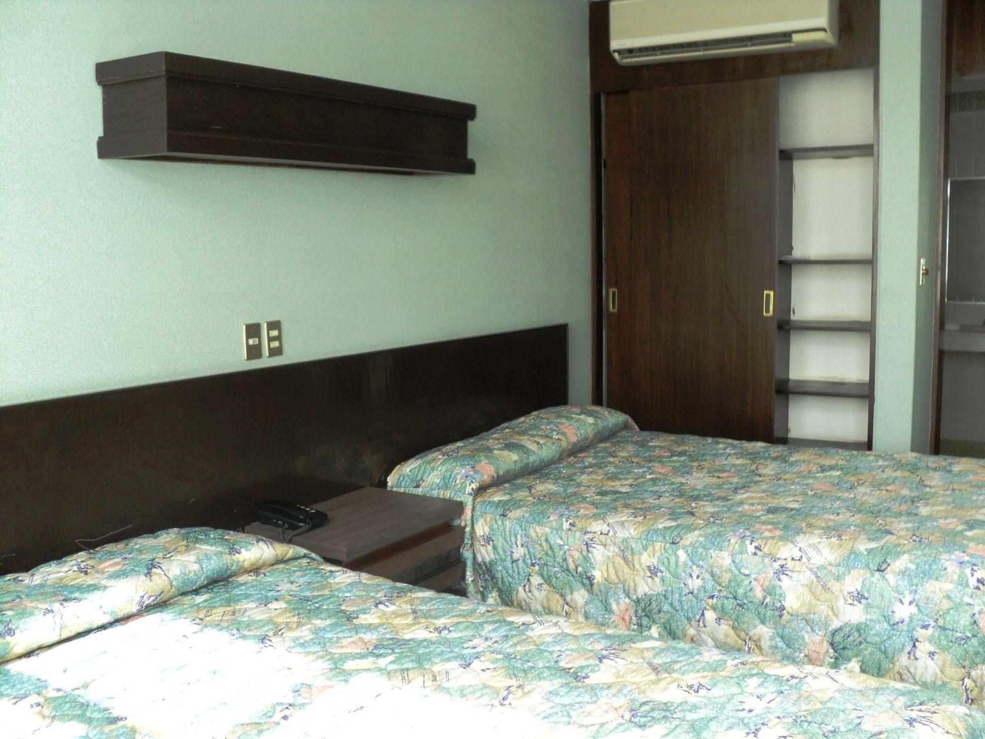 Hotel Mary Celaya  Eksteriør billede